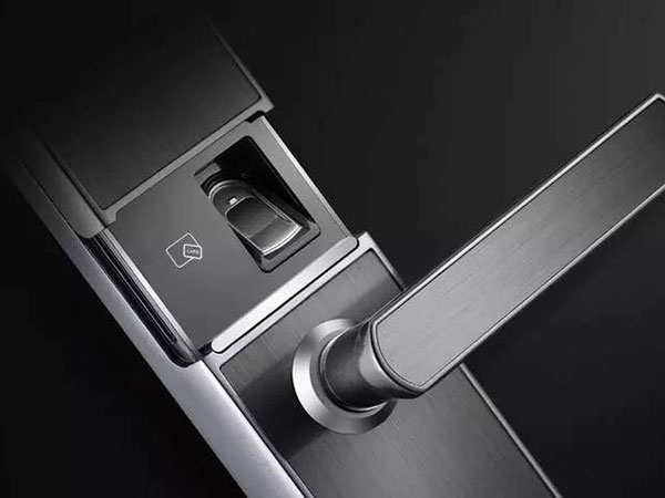 华蓥24小时上门开锁公司